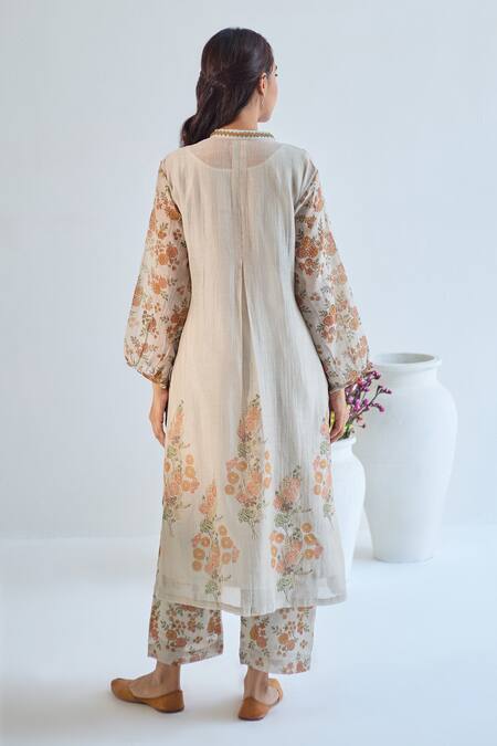 Shop_TA’Assur_Grey Chanderi Embroidery V-neck Floral Print Kurta Pant Set_at_Aza_Fashions