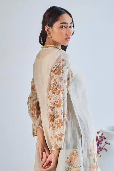 Buy_TA’Assur_Grey Chanderi Embroidery V-neck Floral Print Kurta Pant Set