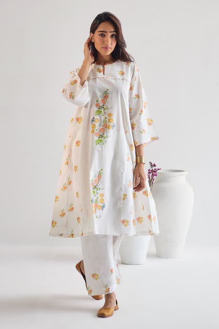 ta’assur Wildbloom Print Anarkali With Pant 