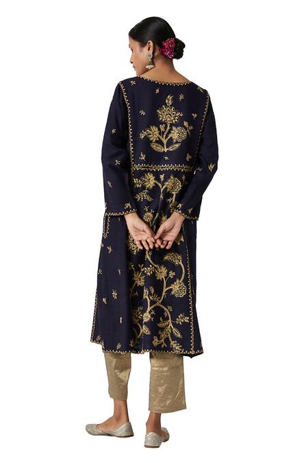 Payal Pratap Blue Maheshwari, Tissue Embroidery Round Neck Layla Kurta With Salwar at Aza Fashions Payal Pratap_Blue Maheshwari, Tissue Embroidery Round Neck Layla Kurta With Salwar _at_Aza_Fashions