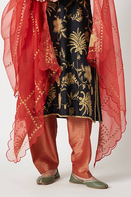 Payal Pratap Blue Mohair, Brocade, Silk Organza Embroidery Round Neck Malika Kurta Set at Aza Fashions Payal Pratap_Blue Mohair, Brocade, Silk Organza Embroidery Round Neck Malika Kurta Set _at_Aza_Fashions