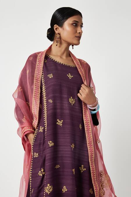 Buy Payal Pratap Purple Organza, Brocade, Embroidery Round Neck Zaina Kurta Set Buy_Payal Pratap_Purple Organza, Brocade, Embroidery Round Neck Zaina Kurta Set