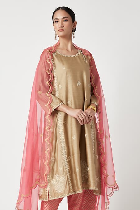 Buy Payal Pratap Beige Mohair, Brocade, Silk Organza Embroidery Round Neck Inaya Kurta Set Buy_Payal Pratap_Beige Mohair, Brocade, Silk Organza Embroidery Round Neck Inaya Kurta Set