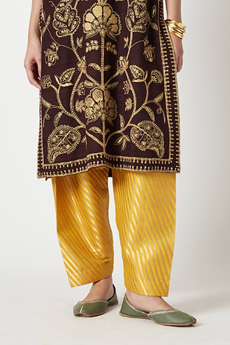 Buy Payal Pratap Brown Organza, Brocade, Embroidery V-neck Aabidah Kurta Set Online at Aza Fashions Buy_Payal Pratap_Brown Organza, Brocade, Embroidery V-neck Aabidah Kurta Set _Online_at_Aza_Fashions