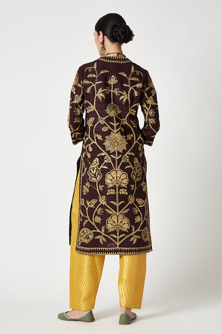 Shop Payal Pratap Brown Organza, Brocade, Embroidery V-neck Aabidah Kurta Set at Aza Fashions Shop_Payal Pratap_Brown Organza, Brocade, Embroidery V-neck Aabidah Kurta Set _at_Aza_Fashions