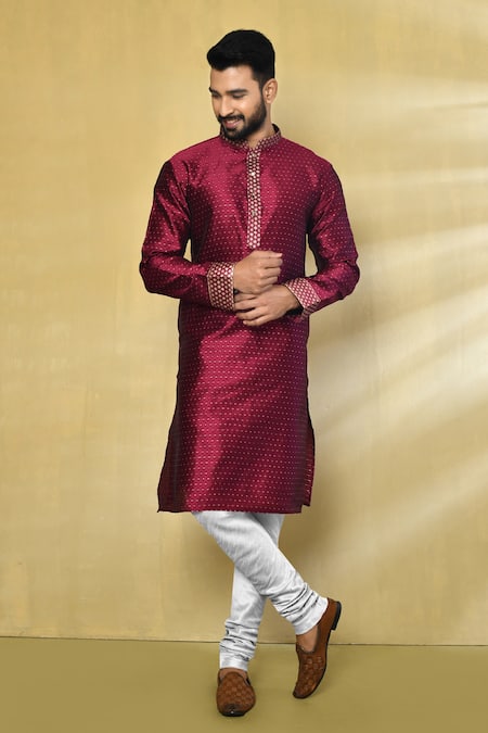 Arihant Rai Sinha Running Stitch Line Embroidered Kurta Set 