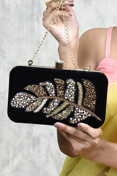 Buy The Tan Clan Black Embroidery Afrah Leaf Clutch Buy_The Tan Clan_Black Embroidery Afrah Leaf Clutch