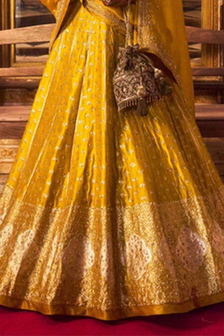 Jigar Mali_Yellow Organza, Chanderi Embroidery Sweetheart Mughal Woven Bridal Lehenga Set _Online_at_Aza_Fashions
