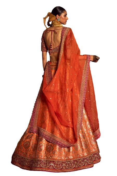 Jigar Mali Orange Organza, Brocade Embroidery Sweetheart Botanical Woven Bridal Lehenga Set at Aza Fashions Jigar Mali_Orange Organza, Brocade Embroidery Sweetheart Botanical Woven Bridal Lehenga Set _at_Aza_Fashions