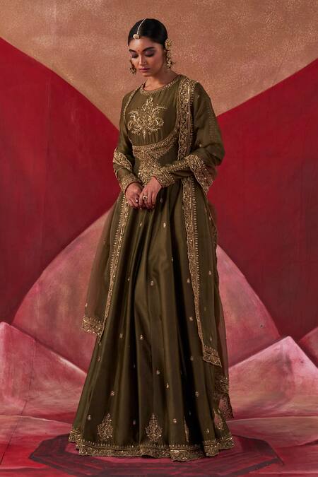 Shop Jigar Mali Green Organza, Chanderi Cut Work, Sequins, Beads, Embroidery Round Anarkali Set Online at Aza Fashions Shop_Jigar Mali_Green Organza, Chanderi Cut Work, Sequins, Beads, Embroidery Round Anarkali Set _Online_at_Aza_Fashions