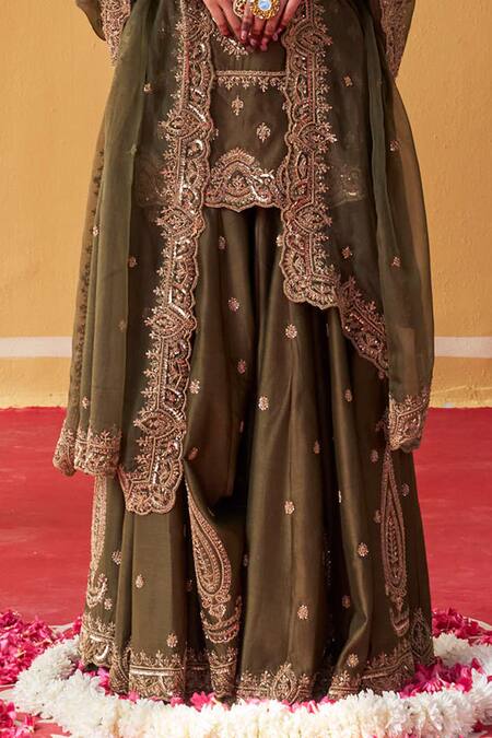 Jigar Mali Green Chanderi, Organza Embroidery Sweetheart Neck Hand Kurta Sharara Set Online at Aza Fashions Jigar Mali_Green Chanderi, Organza Embroidery Sweetheart Neck Hand Kurta Sharara Set _Online_at_Aza_Fashions