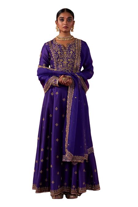 Jigar Mali_Purple Chanderi, Organza Embroidery Split V-neck Hand Anarkali Pant Set_Online_at_Aza_Fashions