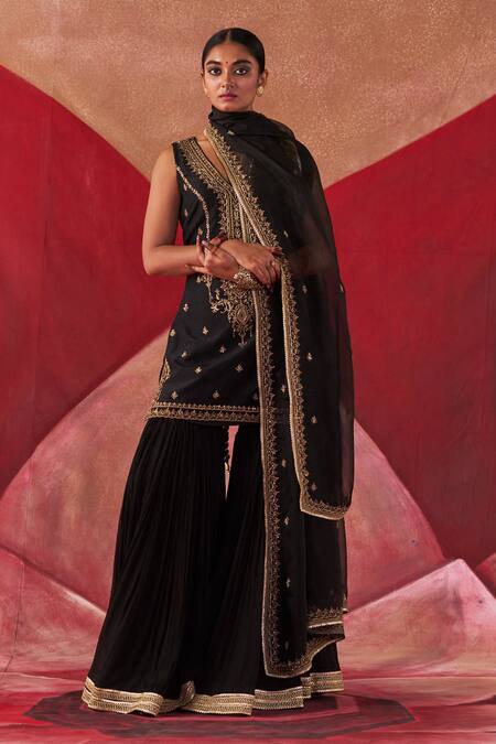 Buy Jigar Mali Black Organza, Chanderi Embroidery V-neck Aari Hand Kurta Gharara Set Online at Aza Fashions Buy_Jigar Mali_Black Organza, Chanderi Embroidery V-neck Aari Hand Kurta Gharara Set_Online_at_Aza_Fashions