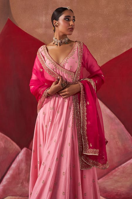 Buy_Jigar Mali_Pink Organza, Chanderi Beads, Sequins, Embroidery V-neck Hand Anarkali Set 