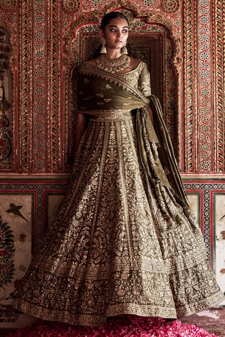 Buy Jigar Mali Green Organza, Chanderi Diamonds, Floral Dori Hand Bridal Lehenga Set Online at Aza Fashions Buy_Jigar Mali_Green Organza, Chanderi Diamonds, Floral Dori Hand Bridal Lehenga Set _Online_at_Aza_Fashions
