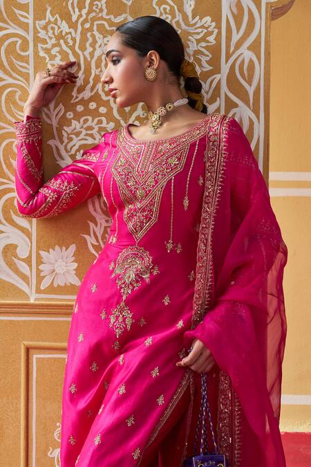 Buy_Jigar Mali_Pink Organza, Chanderi Sequins, Beads Scoop Neck Hand Embroidered Kurta Pant Set