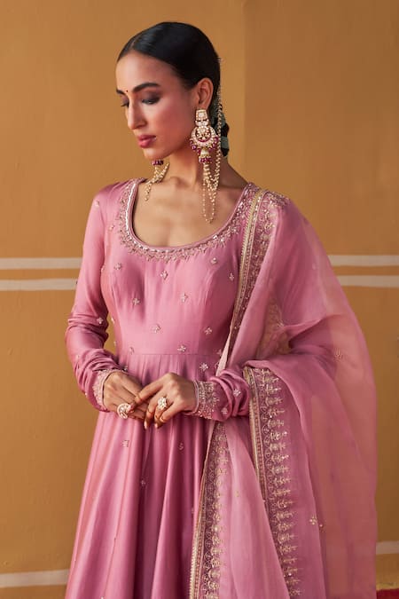 Jigar Mali Purple Organza, Chanderi Beads, Sequins Round Neck Embroidered Anarkali Pant Set at Aza Fashions Jigar Mali_Purple Organza, Chanderi Beads, Sequins Round Neck Embroidered Anarkali Pant Set_at_Aza_Fashions