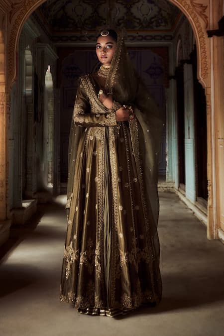 Jigar Mali Green Organza, Chanderi Beads, Embroidery, Sequins V-neck Jacket Anarkali Set Online at Aza Fashions Jigar Mali_Green Organza, Chanderi Beads, Embroidery, Sequins V-neck Jacket Anarkali Set _Online_at_Aza_Fashions