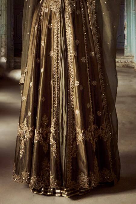 Buy Jigar Mali Green Organza, Chanderi Beads, Embroidery, Sequins V-neck Jacket Anarkali Set Online at Aza Fashions Buy_Jigar Mali_Green Organza, Chanderi Beads, Embroidery, Sequins V-neck Jacket Anarkali Set _Online_at_Aza_Fashions