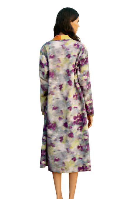 Shop Raasa Yellow Modal Print Color Helix Shawl Lapel Reversible Trench Coat Online at Aza Fashions Shop_Raasa_Yellow Modal Print Color Helix Shawl Lapel Reversible Trench Coat _Online_at_Aza_Fashions