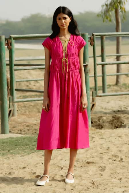 Raasa Pink Cotton Muslin Solid V Neck Front Tie Up Midi Dress  