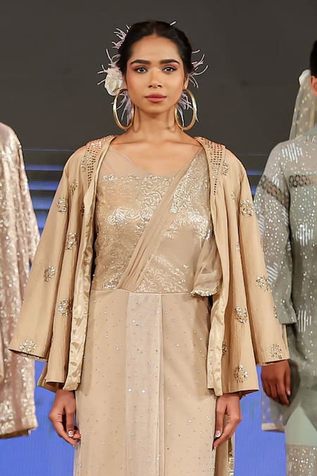 Rina Dhaka_Off White Organza Embroidery Crystal V Neck Saree Gown _Online_at_Aza_Fashions