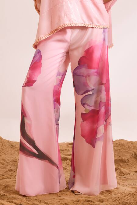 Divya Aggarwal_Pink Sheeted Sequin Printed Abstract V Neck Inara Kaftan Top And Pant Set _Online_at_Aza_Fashions