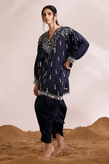 Divya Aggarwal Blue Chanderi Silk Embellished Phoenix V Neck Orion Kaftan With Dhoti Pant 