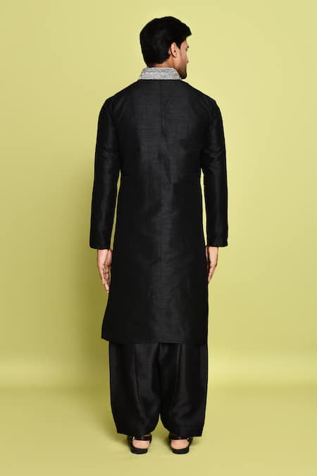 Arihant Rai Sinha Sequin Embroidered Collar Kurta With Pant 