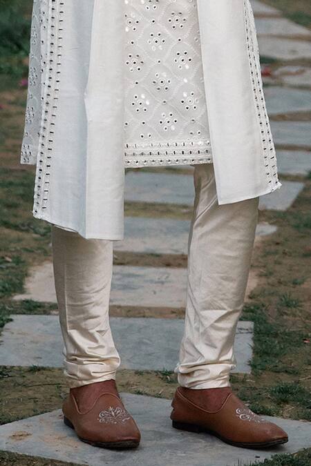 Buy_Ankit V Kapoor_Ivory Viscose, Cotton, Silk, Georgette Ranbir And Thread Kurta Salwar Set _Online_at_Aza_Fashions