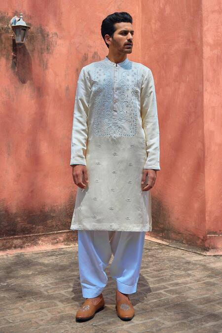 Ankit V Kapoor Ivory Cotton, Viscose, Silk, Linen Roopangarh Paisley Thread Kurta And Salwar Set Online at Aza Fashions Ankit V Kapoor_Ivory Cotton, Viscose, Silk, Linen Roopangarh Paisley Thread Kurta And Salwar Set _Online_at_Aza_Fashions