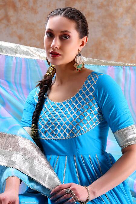 Buy_Pomcha Jaipur_Blue Cotton, Organza Gota Patti Round Neck Embellished Anarkali Set 