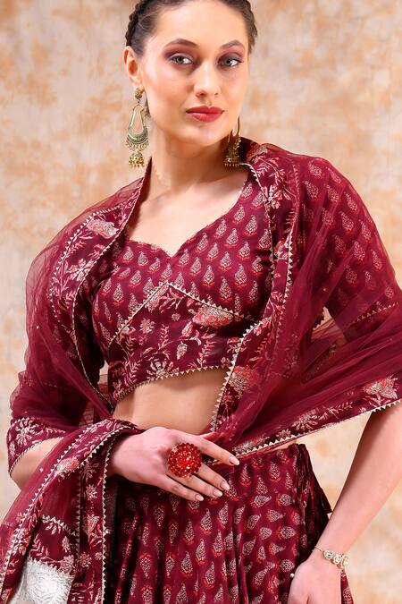 Pomcha Jaipur_Maroon Cotton, Organza Gota Patti, Embroidery Boat Neck Flower Print Lehenga Set _Online_at_Aza_Fashions