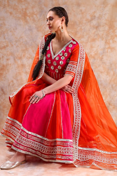Buy_Pomcha Jaipur_Pink Organza Gota Patti V-neck Applique Embellished Anarkali Set _Online_at_Aza_Fashions