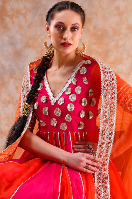 Buy_Pomcha Jaipur_Pink Organza Gota Patti V-neck Applique Embellished Anarkali Set 