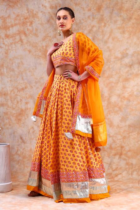 Shop_Pomcha Jaipur_Yellow Cotton, Net Gota Patti, Embroidery Sweetheart Bouquet Print Lehenga Set _Online_at_Aza_Fashions