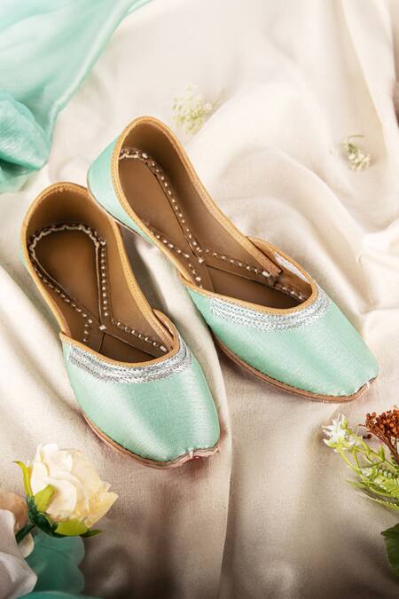 Yassio_Green Truffle Embroidered Juttis _Online_at_Aza_Fashions