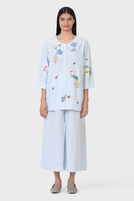 LAITE Pear Garden Floral Threadwork Short Kurta With Pant 