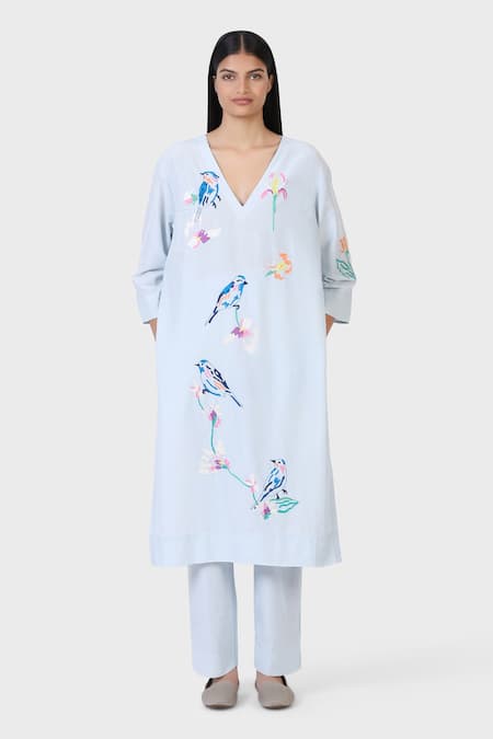 LAITE Blue 70% Cotton Embroidered Thread Robin Garden Kurta With Pant  