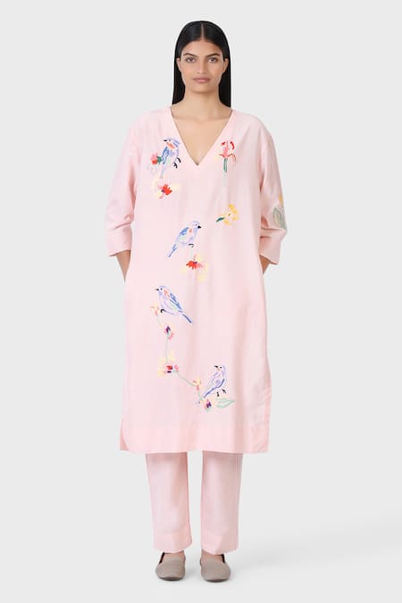 LAITE Pink 70% Cotton Embroidered Thread Robin Garden Bird Kurta With Pant  