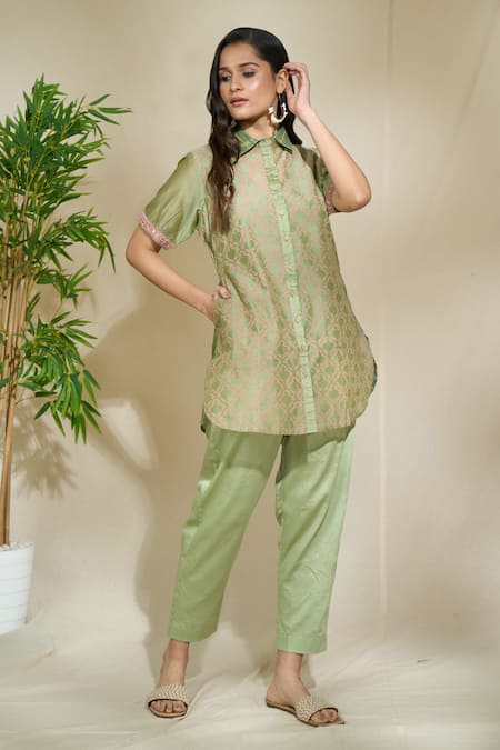 The Home Affair Floral Jaal Print Short Kurta Pant Set 