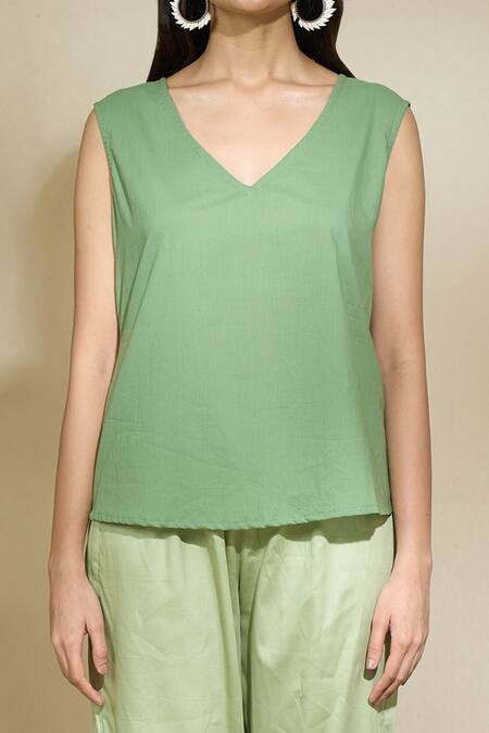 Buy The Home Affair Green Chanderi Cotton Collared Floral Jaal Print Short Kurta Pant Set Buy_The Home Affair_Green Chanderi Cotton Collared Floral Jaal Print Short Kurta Pant Set