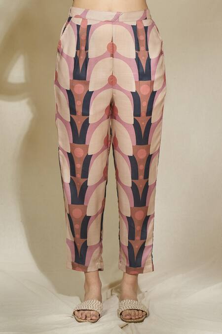 The Home Affair Brown Pure Linen Printed Geometric Lapel Collar Jacket Top Pant Set Online at Aza Fashions The Home Affair_Brown Pure Linen Printed Geometric Lapel Collar Jacket Top Pant Set _Online_at_Aza_Fashions