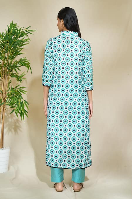 Shop The Home Affair Blue Cotton Retro Print Cape Kurta With Pant at Aza Fashions Shop_The Home Affair_Blue Cotton Retro Print Cape Kurta With Pant _at_Aza_Fashions