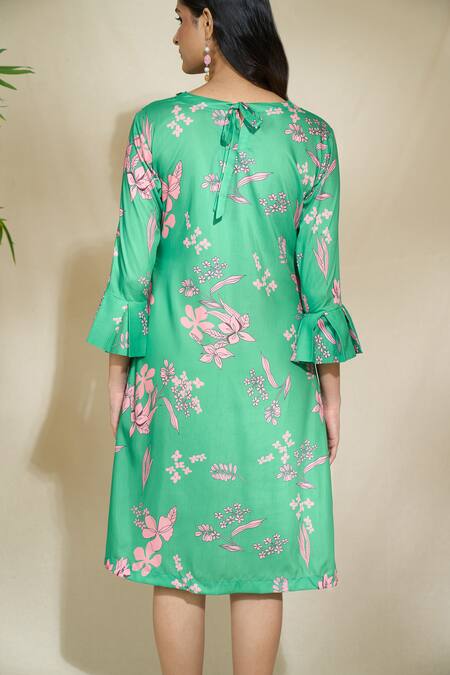 The Home Affair Green Cambric Muslin Cotton Printed Floral Round Dress Online at Aza Fashions The Home Affair_Green Cambric Muslin Cotton Printed Floral Round Dress _Online_at_Aza_Fashions