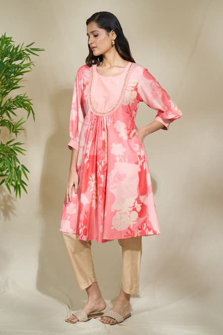 Buy The Home Affair Peach Cotton, Muslin Beads, Embroidery Round Neck Foliage Print Tunic With Pant Online at Aza Fashions Buy_The Home Affair_Peach Cotton, Muslin Beads, Embroidery Round Neck Foliage Print Tunic With Pant _Online_at_Aza_Fashions