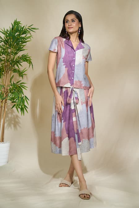 The Home Affair Multi Color Cambric Muslin Cotton Printed Abstract Lapel Collar Shirt With Skirt 