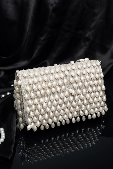 Nayaab by Sonia Silver Crystal Mini Kasse Midnight Sparkle Clutch 