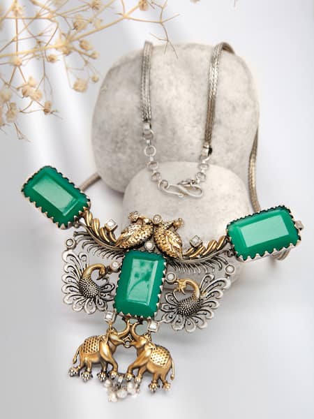 Shop Neeta Boochra Green Wildlife Fusion Onyx Studded Carved Pendant Necklace at Aza Fashions Shop_Neeta Boochra_Green Wildlife Fusion Onyx Studded Carved Pendant Necklace _at_Aza_Fashions
