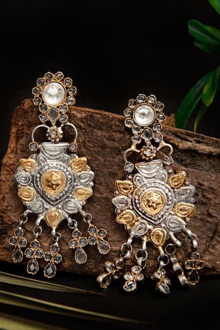 Neeta Boochra Hastakriti Swarna Varne Floral Carved Earrings 